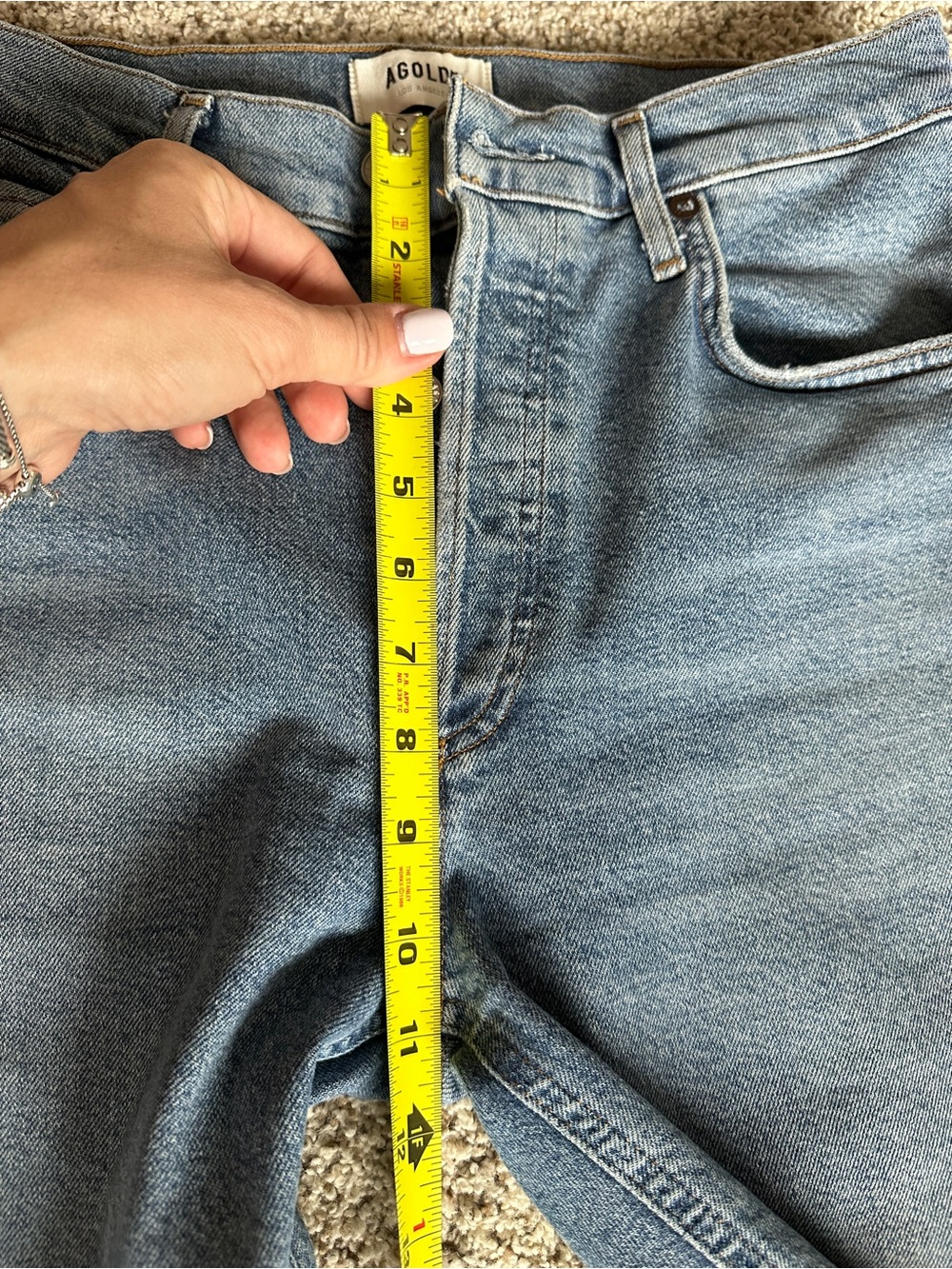 Agolde Riley High Rise Straight-Leg Crop Distressed Jeans - Picture 9 of 11